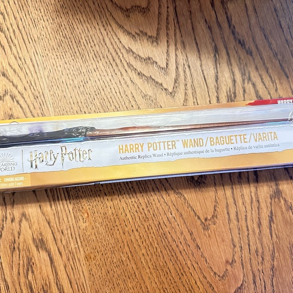 Wizarding World Other - Harry Potter Wand Replica - Brown